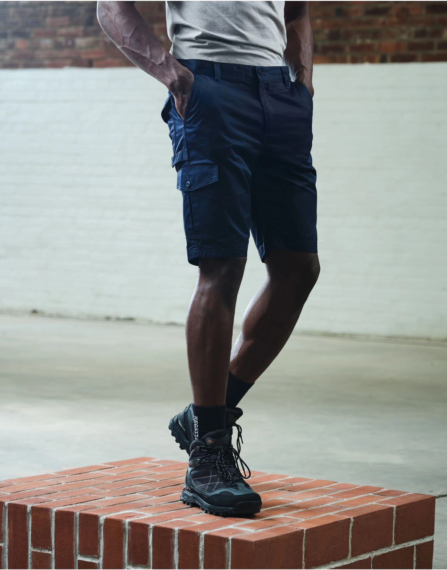 Regatta Professional Pro Cargo Shorts 4 Regatta Professional Pro Cargo Shorts - Image 4