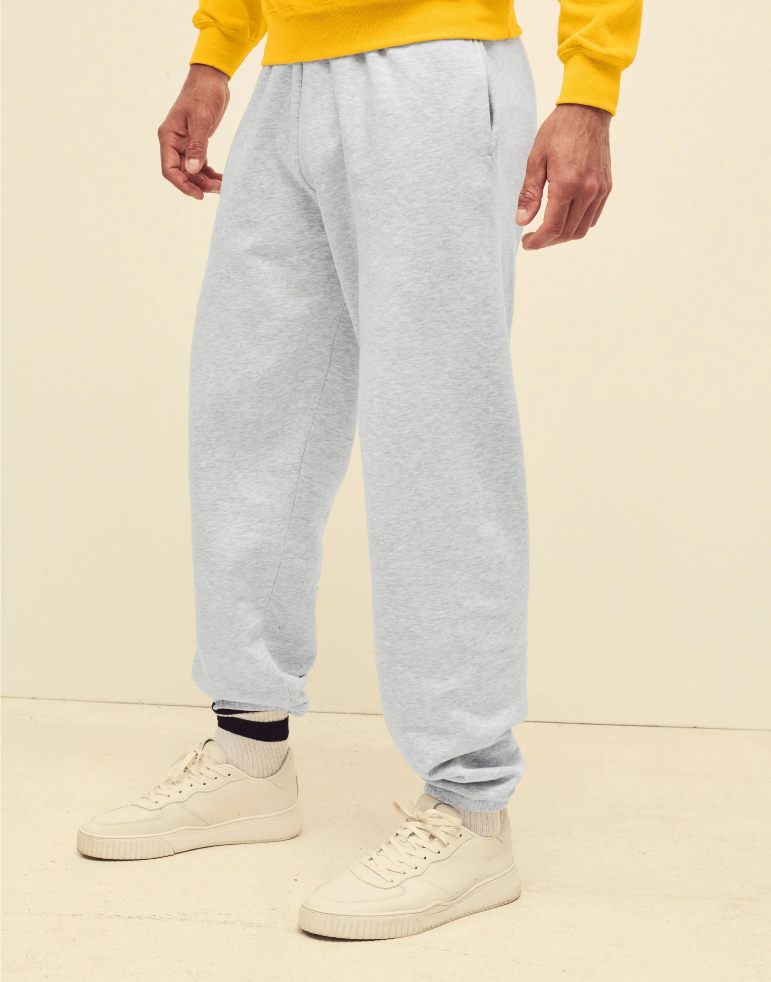 Fruit Of The Loom Mens Classic Elasticated Cuff Jog Pants 4 Fruit Of The Loom Mens Classic Elasticated Cuff Jog Pants - Image 4