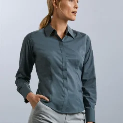 Russell Collection Ladies' Long Sleeve Fitted Polycotton Poplin Shirt -Sol's Clothing Store ea00d782373373bdae56209da840edc45316822993ebf0f8fb8da1f97ef28976